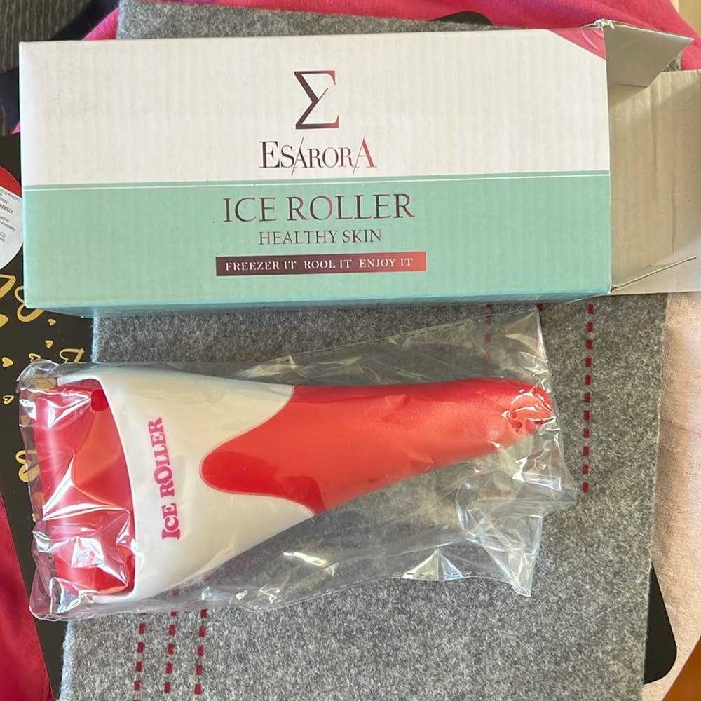 Ice roller